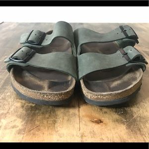 Birkenstock Arizona sandals army green size 39 8US